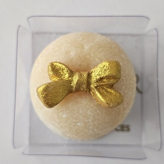 Decoração Laço dourado